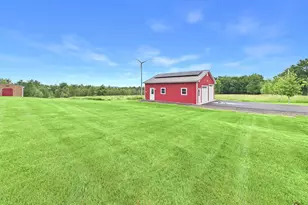 446 Ridge Rd, Fairfield, ME 04937 - Photo 15