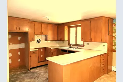 218 Bowdoinham Road, Lisbon, ME 04252 - Photo 9