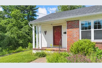 53 Johnson Heights, Waterville, ME 04901 - Photo 3