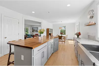 22 Muirfield Road, Cumberland, ME 04021 - Photo 9