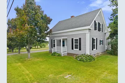 565 Main Street, Corinth, ME 04427 - Photo 3
