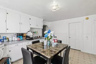 25 Howe St, Lewiston, ME 04240 - Photo 21