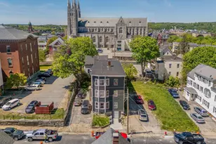 25 Howe St, Lewiston, ME 04240 - Photo 31
