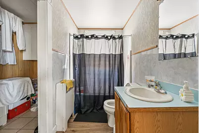 25 Howe Street, Lewiston, ME 04240 - Photo 29