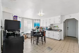 25 Howe St, Lewiston, ME 04240 - Photo 23