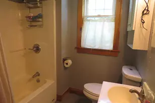 73 Summer St, Gardiner, ME 04345 - Photo 21