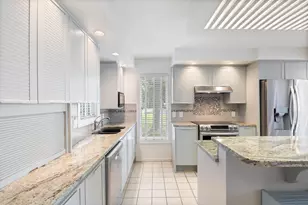 146 W Grand Ave, Old Orchard Beach, ME 04064 - Photo 5