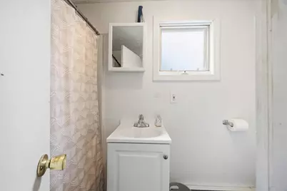 7 Emmons Place, Biddeford, ME 04005 - Photo 13