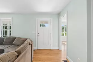 34-36 Clayton Ln, Kittery, ME 03904 - Photo 17