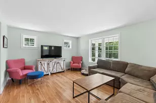 34-36 Clayton Ln, Kittery, ME 03904 - Photo 9