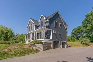 34-36 Clayton Ln, Kittery, ME 03904 - Photo 3