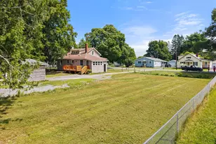 557 Brunswick St, Old Town, ME 04468 - Photo 33