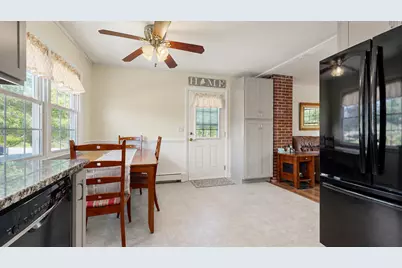 35 Ashmount Street, Lewiston, ME 04240 - Photo 11