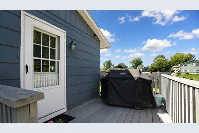 35 Ashmount Street, Lewiston, ME 04240 - Photo 37
