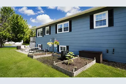 35 Ashmount Street, Lewiston, ME 04240 - Photo 33