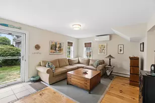 9 Crescent Ave, Kennebunkport, ME 04046 - Photo 9