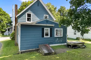 10 Frederick St, Rockland, ME 04841 - Photo 5
