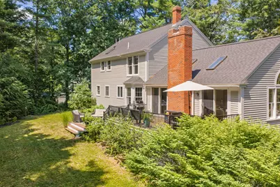 337 Oakwood Drive, Yarmouth, ME 04096 - Photo 3