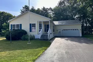 17 Candlewood Dr, Lyman, ME 04002 - Photo 1