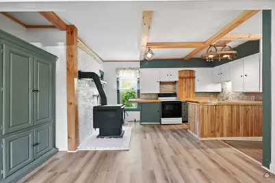 12 Upper Myrtle Street, Mechanic Falls, ME 04256 - Photo 13