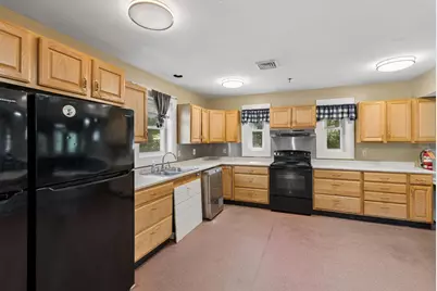 2 Teakwood Knolls, Lewiston, ME 04240 - Photo 5