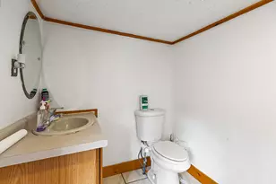 132 Washington St, Oakland, ME 04963 - Photo 25