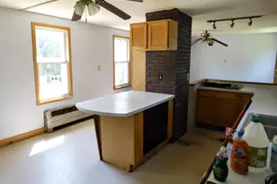 615 King St, Marion Twp, ME 04628 - Photo 5
