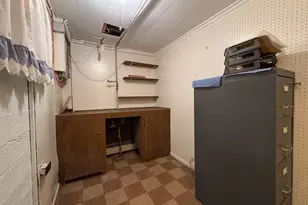 158 Congress St, Millinocket, ME 04462 - Photo 21