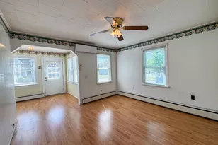158 Congress St, Millinocket, ME 04462 - Photo 11