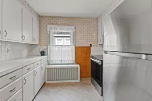 71 Stroudwater St, Westbrook, ME 04092 - Photo 5