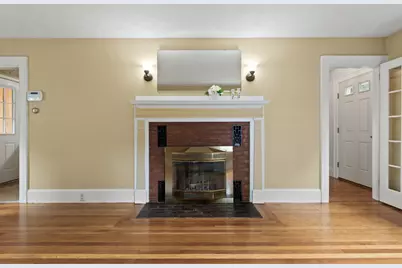 71 Stroudwater Street, Westbrook, ME 04092 - Photo 11