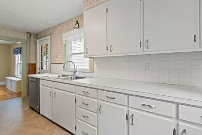 71 Stroudwater Street, Westbrook, ME 04092 - Photo 7