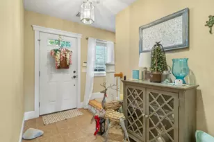 19 Bridge St, Kittery, ME 03904 - Photo 3