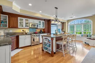 19 Bridge St, Kittery, ME 03904 - Photo 7