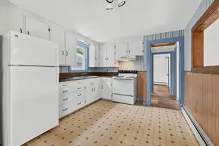 1 Staples St, Eliot, ME 03903 - Photo 15