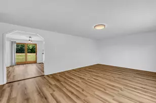 732 Main St, Corinth, ME 04427 - Photo 17