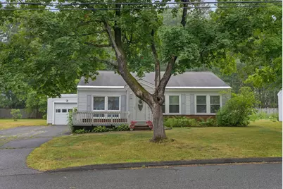 28 Moore Avenue, Brunswick, ME 04011 - Photo 3