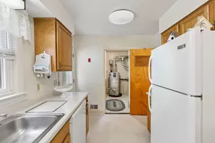 28 Moore Ave, Brunswick, ME 04011 - Photo 15