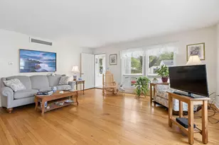 28 Moore Ave, Brunswick, ME 04011 - Photo 9