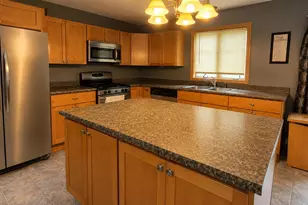 661 Brighton Hill Rd, Minot, ME 04258 - Photo 9