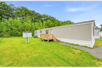 146 High Street #19, Oakland, ME 04963 - Photo 5