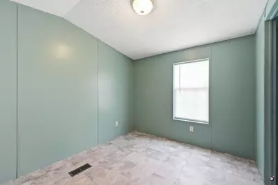 146 High Street #19, Oakland, ME 04963 - Photo 19