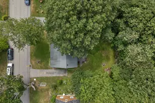 31 Longfellow Dr, Cape Elizabeth, ME 04107 - Photo 11