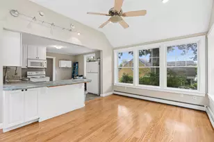 31 Longfellow Dr, Cape Elizabeth, ME 04107 - Photo 5