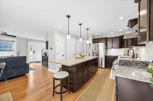 24 Orchard St, Scarborough, ME 04074 - Photo 9