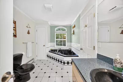 77 Ash Swamp Road, Scarborough, ME 04074 - Photo 17