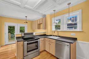 115 Shepley St, Auburn, ME 04210 - Photo 15