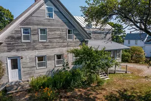 12 Lake View St, Vinalhaven, ME 04863 - Photo 3