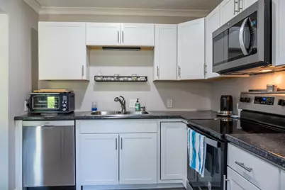 46 Broadview Avenue #46, Auburn, ME 04210 - Photo 5