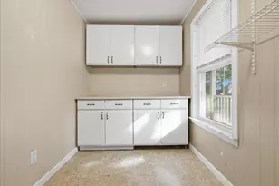226 Summer St, Auburn, ME 04210 - Photo 57